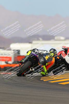 media/Oct-08-2022-SoCal Trackdays (Sat) [[1fc3beec89]]/Turn 16 (125pm)/